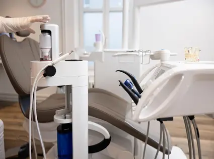 Dentalhygiene: Modernste Technik